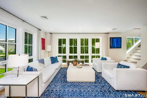 $1,895,000 | 21 Fairfield Avenue, Darien, CT 06820