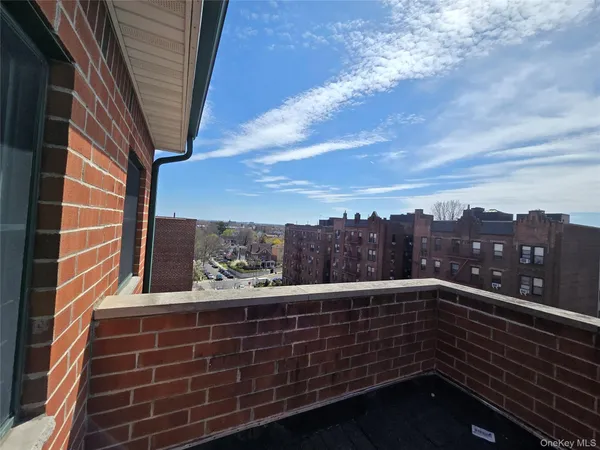 $2,750 | 8371 116th Street, Unit 7C | Kew Gardens