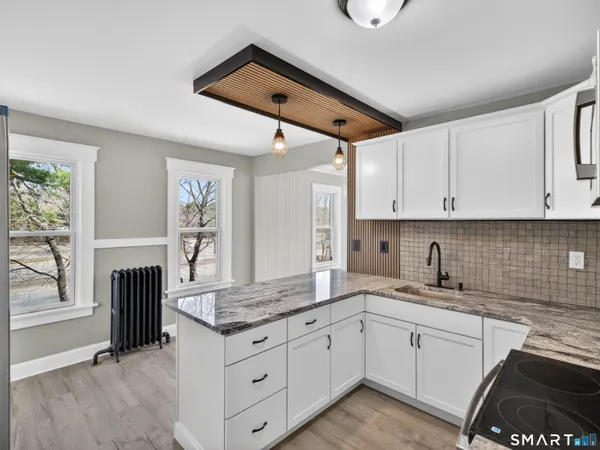 $349,900 | 171 Norwood Avenue, New London, CT 06320