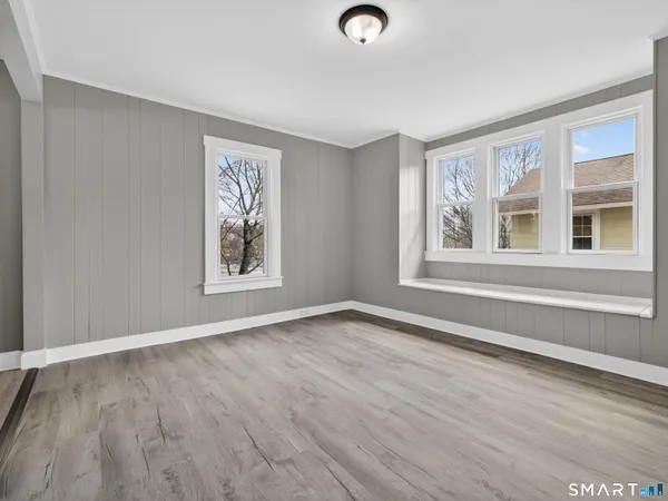 $349,900 | 171 Norwood Avenue, New London, CT 06320