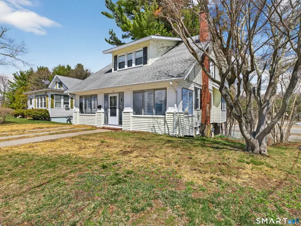 $349,900 | 171 Norwood Avenue, New London, CT 06320