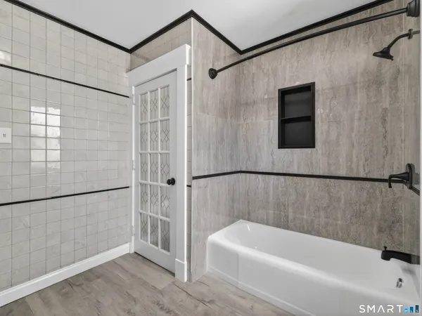 $349,900 | 171 Norwood Avenue, New London, CT 06320