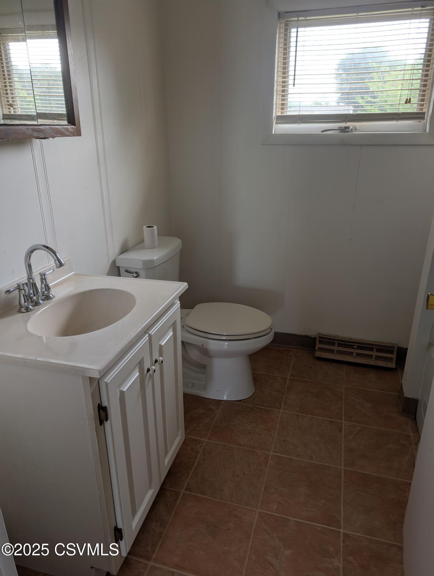 1916,1918 Heights Road Berwick, PA 18603 - Photo 3 of 18