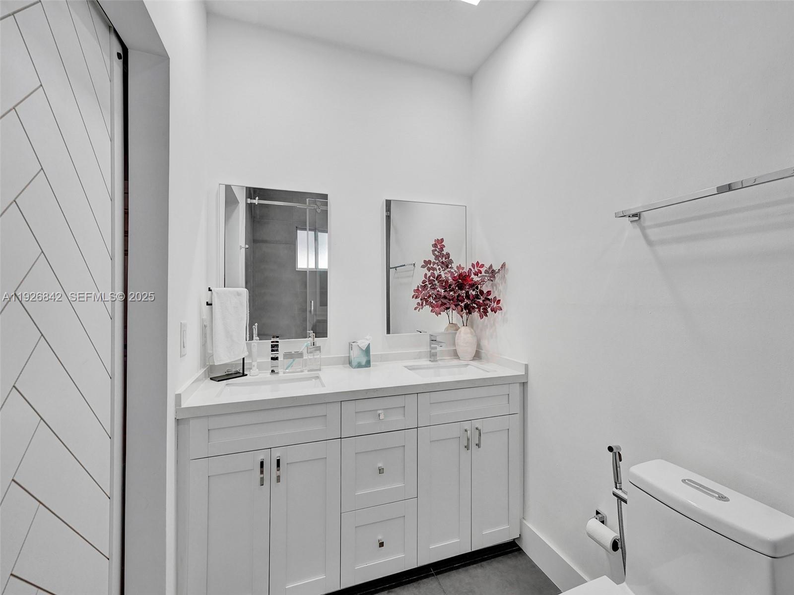 19901 Northwest 77th Court Hialeah, FL 33015 - Photo 34 of 50