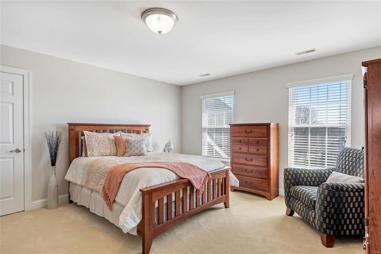 4979 Ambs Road St. Louis, MO 63128 - Photo 56 of 70