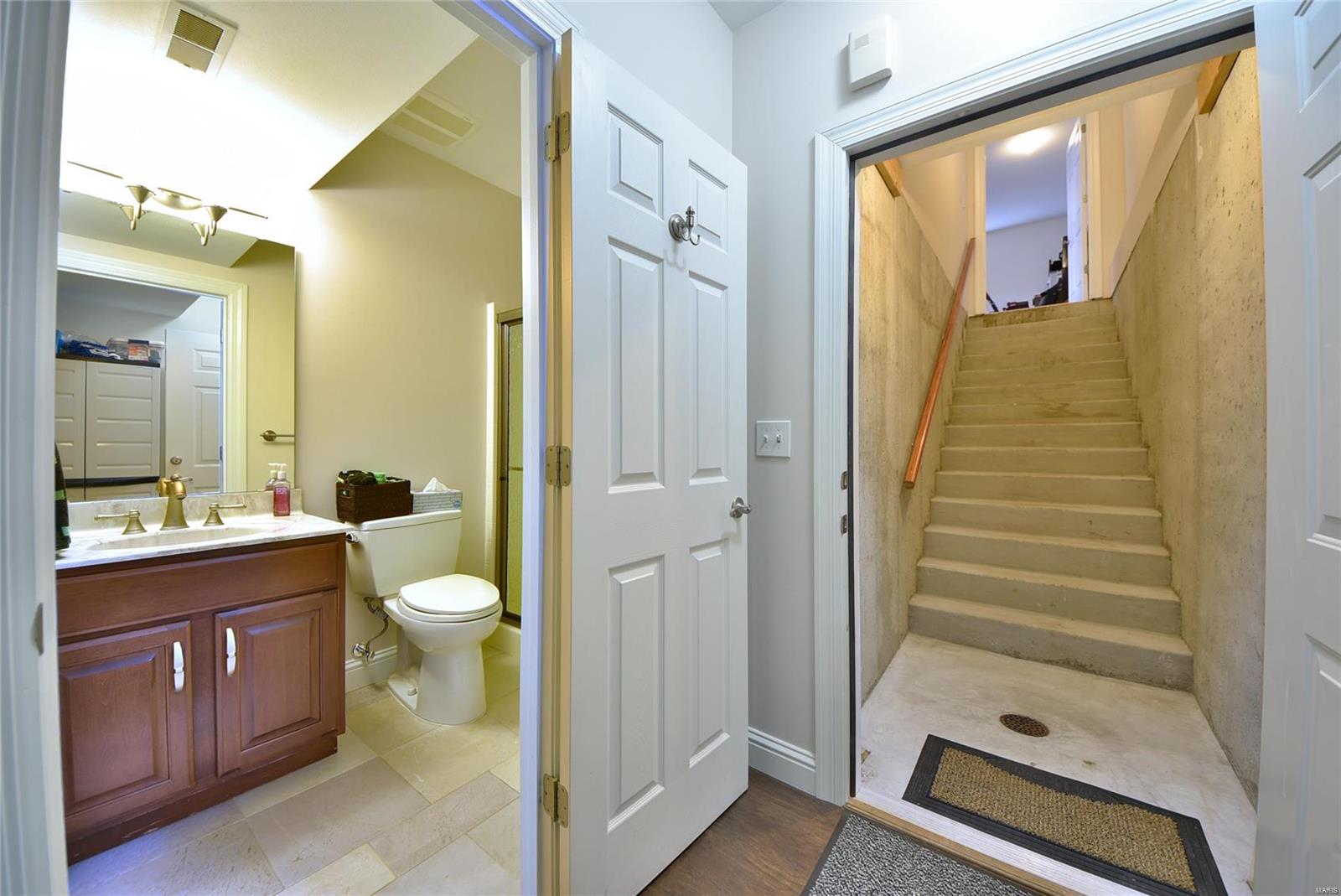 4979 Ambs Road St. Louis, MO 63128 - Photo 66 of 70