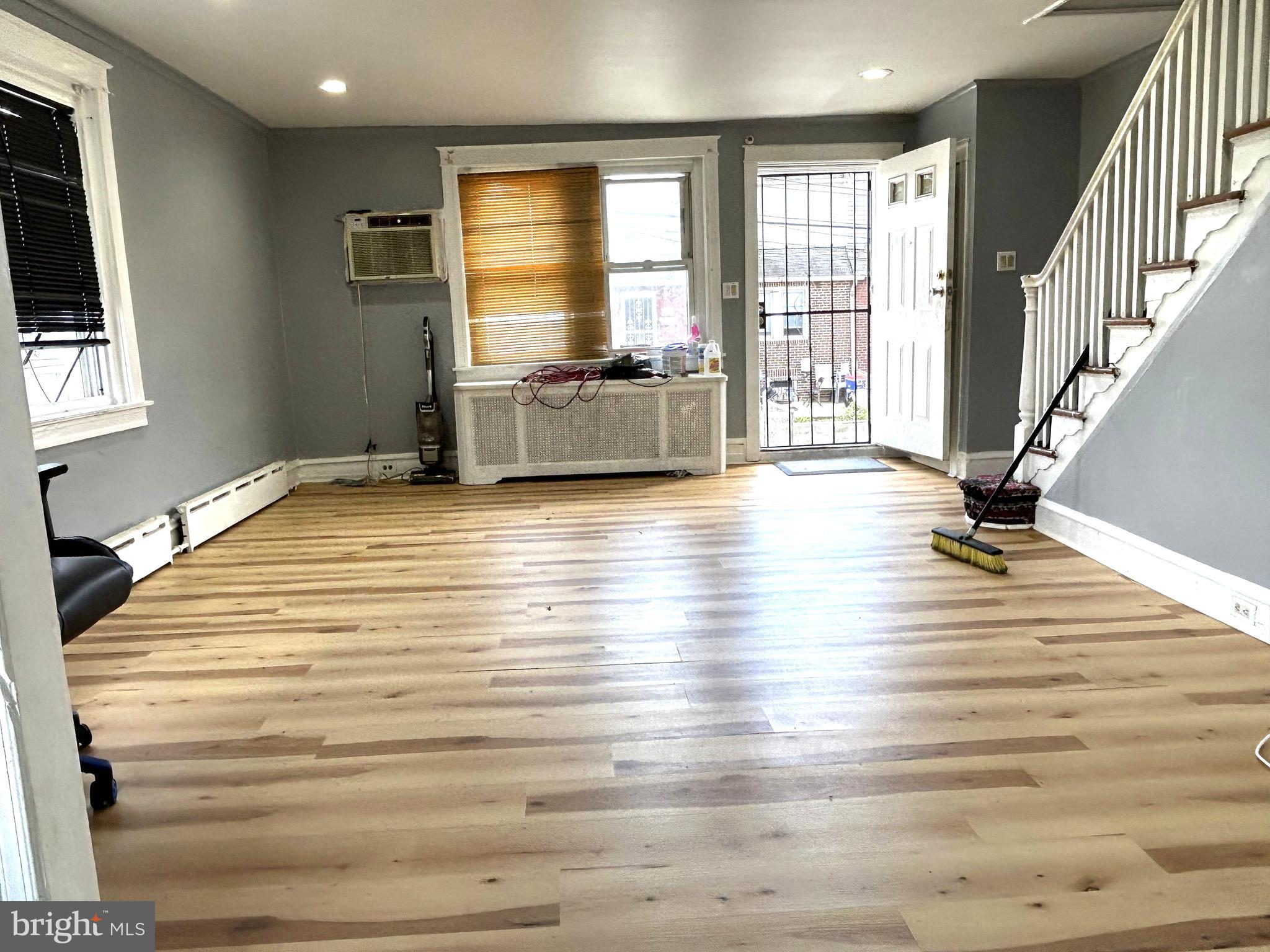 7101 Seaford Road Upper Darby, PA 19082 - Photo 9 of 18 Gallery Image 9