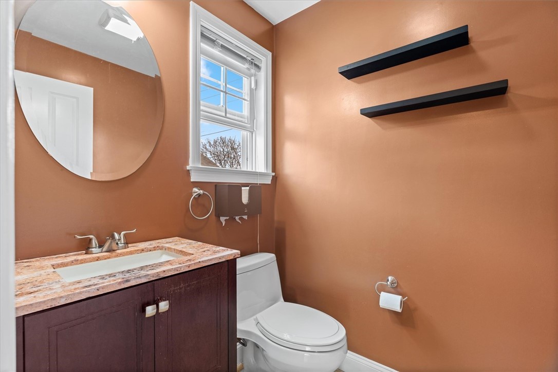 515 Pleasant Street Pawtucket, RI 02860 - Photo 19 of 50