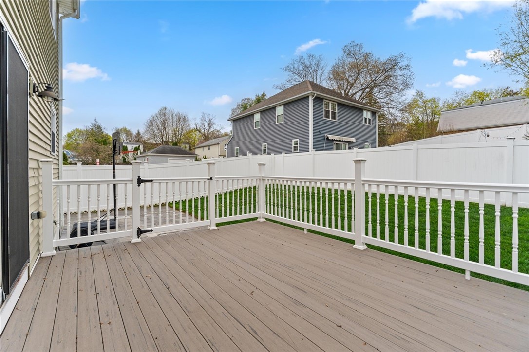 515 Pleasant Street Pawtucket, RI 02860 - Photo 36 of 50