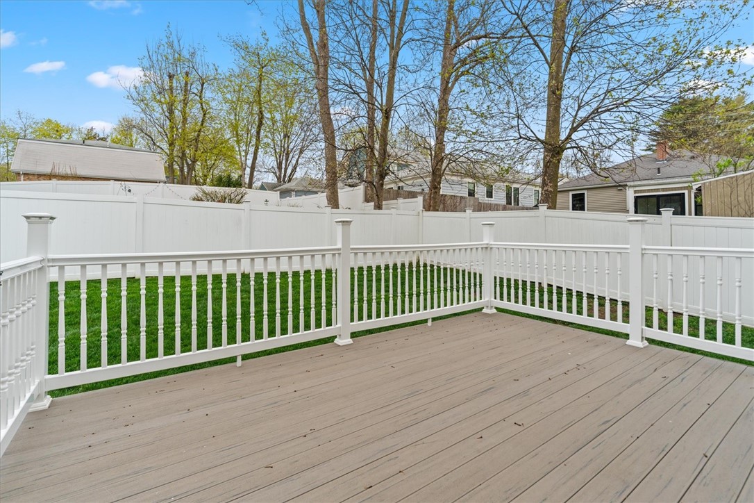 515 Pleasant Street Pawtucket, RI 02860 - Photo 37 of 50