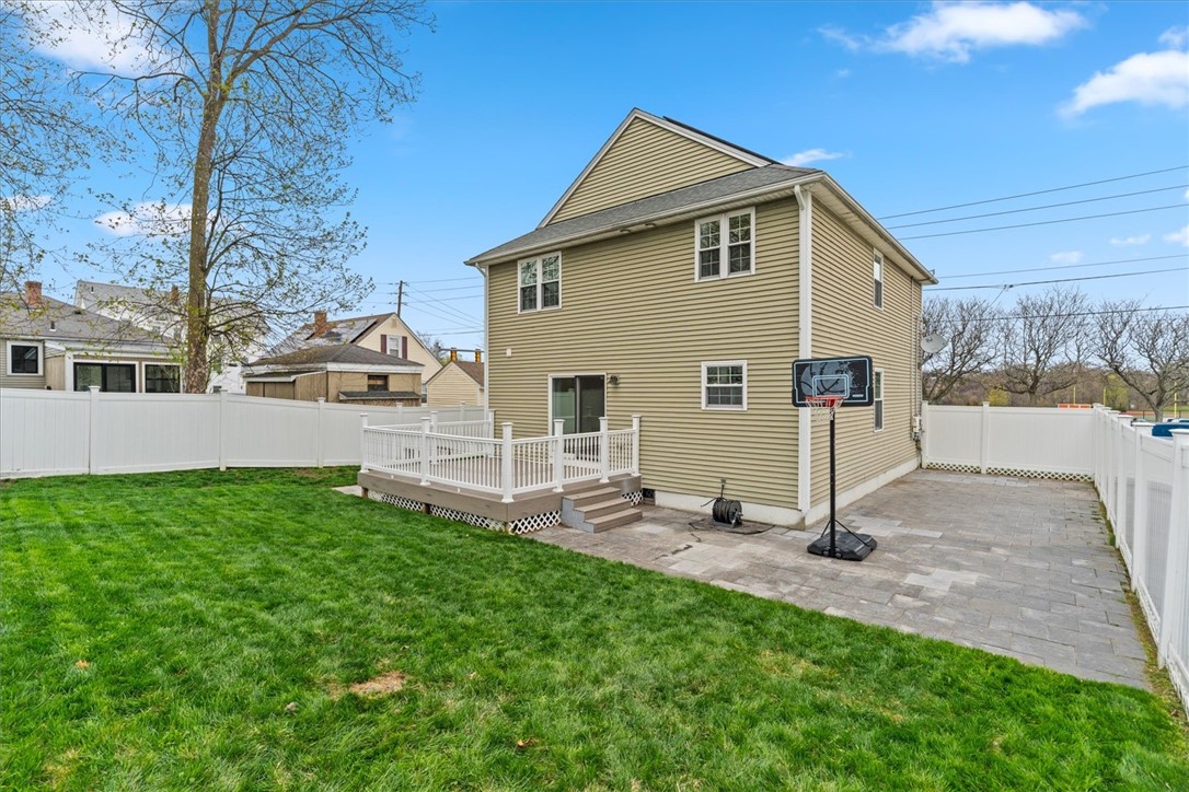 515 Pleasant Street Pawtucket, RI 02860 - Photo 6 of 50