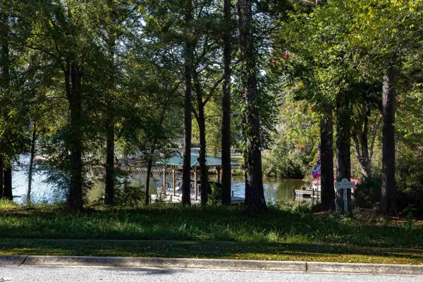 $134,000 | 512 Grand Harbor Boulevard, Ninety Six, SC 29666