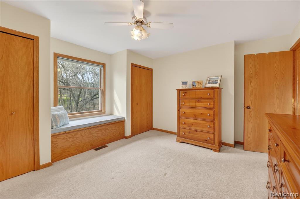 7798 Lee Road Brighton, MI 48116 - Photo 19 of 49