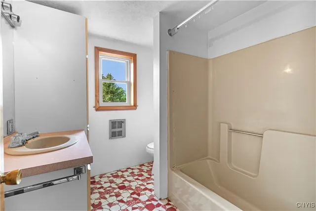 $270,000 | 4273 Highway 26, Vernon, NY 13476