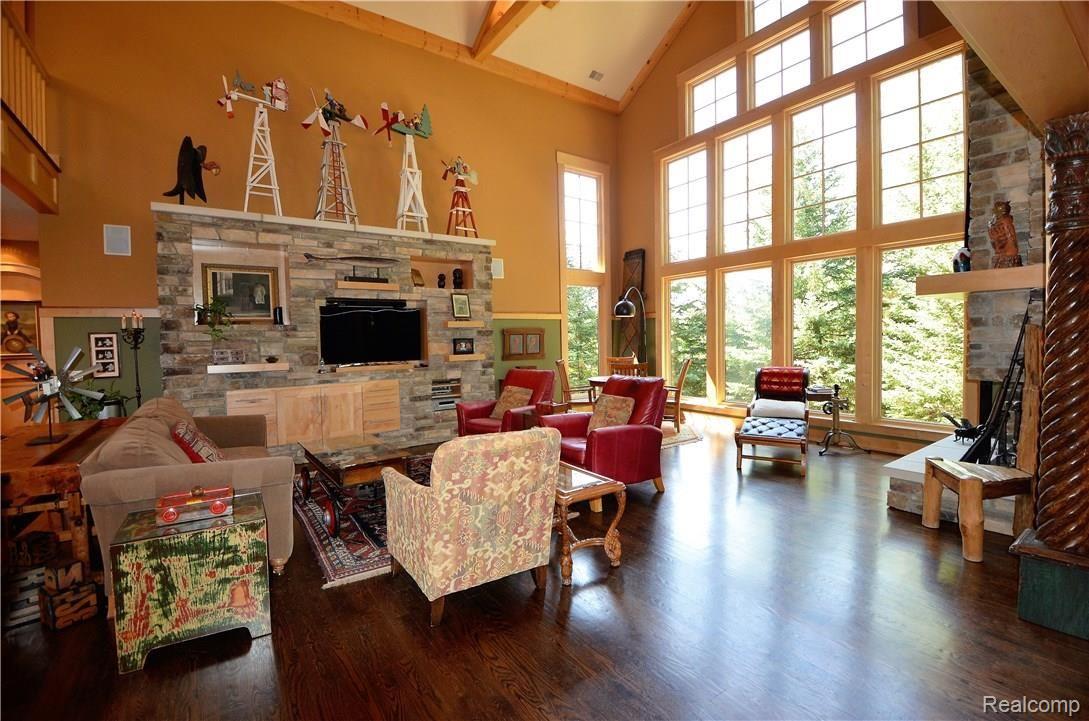 4222 Maybee Road Lake Orion, MI 48359 - Photo 15 of 99 24.JPG