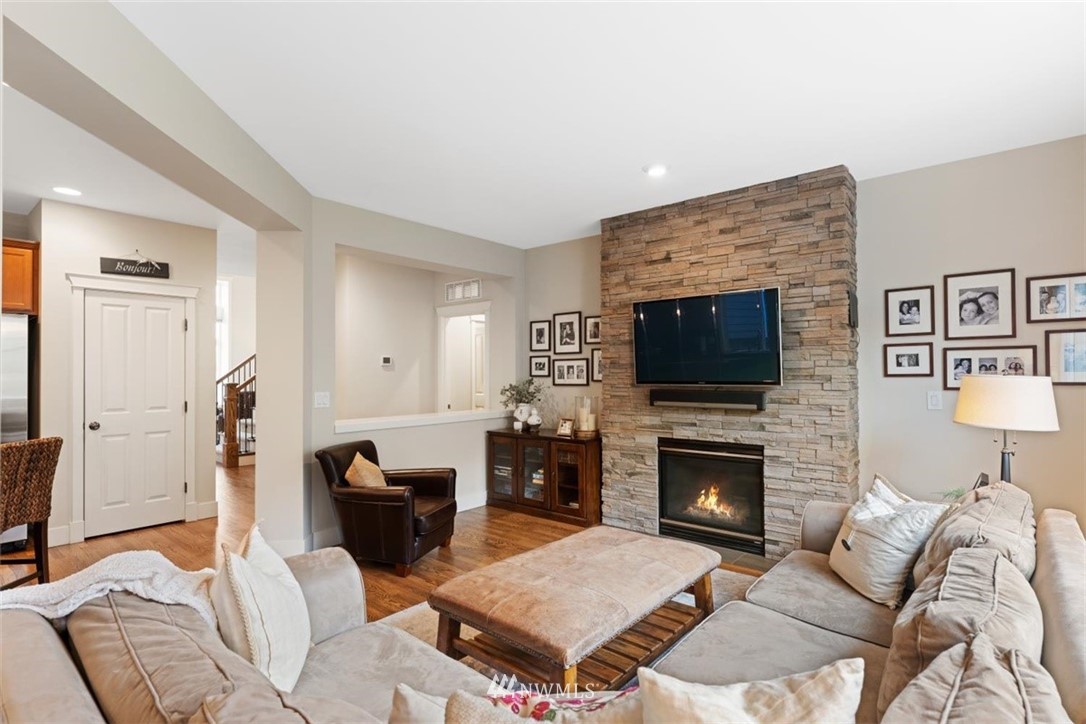 3916 184th Place Southeast Bothell, WA 98012 - Photo 14 of 40