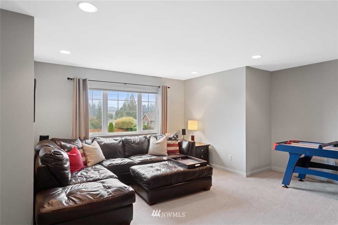 3916 184th Place Southeast Bothell, WA 98012 - Photo 35 of 40