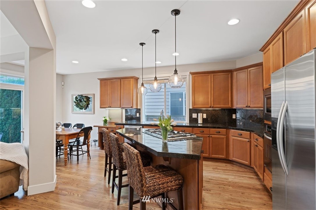 3916 184th Place Southeast Bothell, WA 98012 - Photo 7 of 40