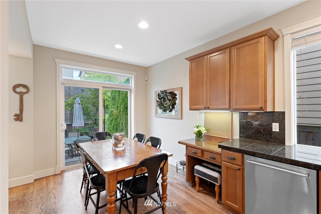 3916 184th Place Southeast Bothell, WA 98012 - Photo 9 of 40
