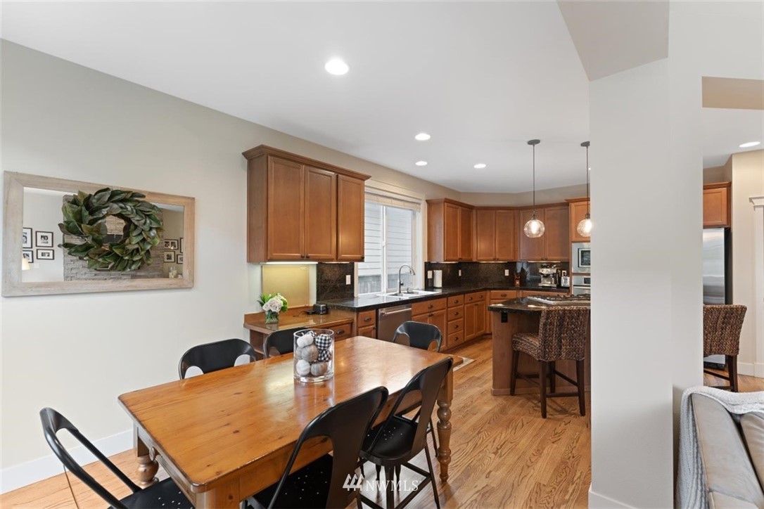 3916 184th Place Southeast Bothell, WA 98012 - Photo 10 of 40