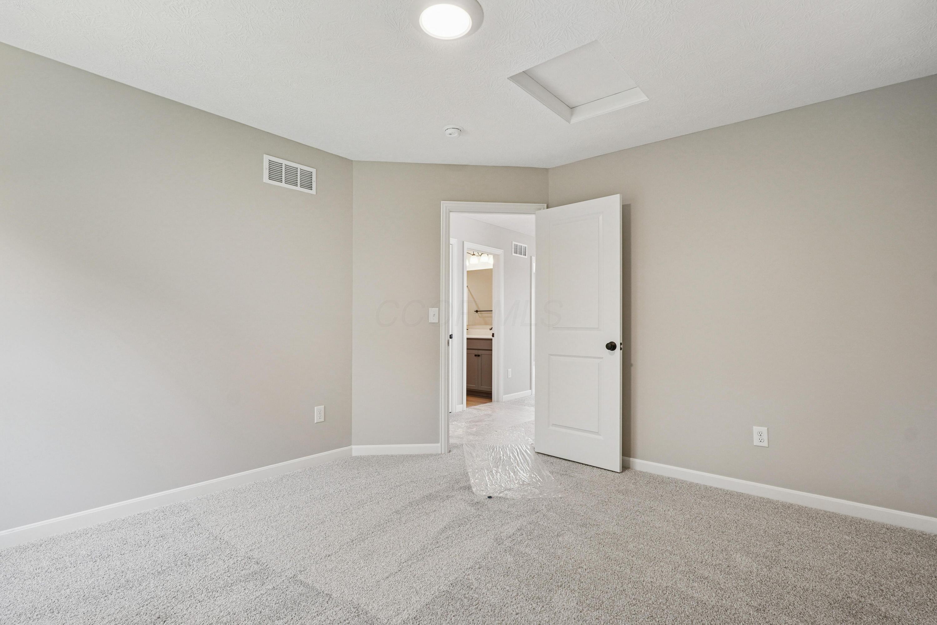 275 Olympic Loop Commercial Point, OH 43116 - Photo 33 of 51 Bedroom