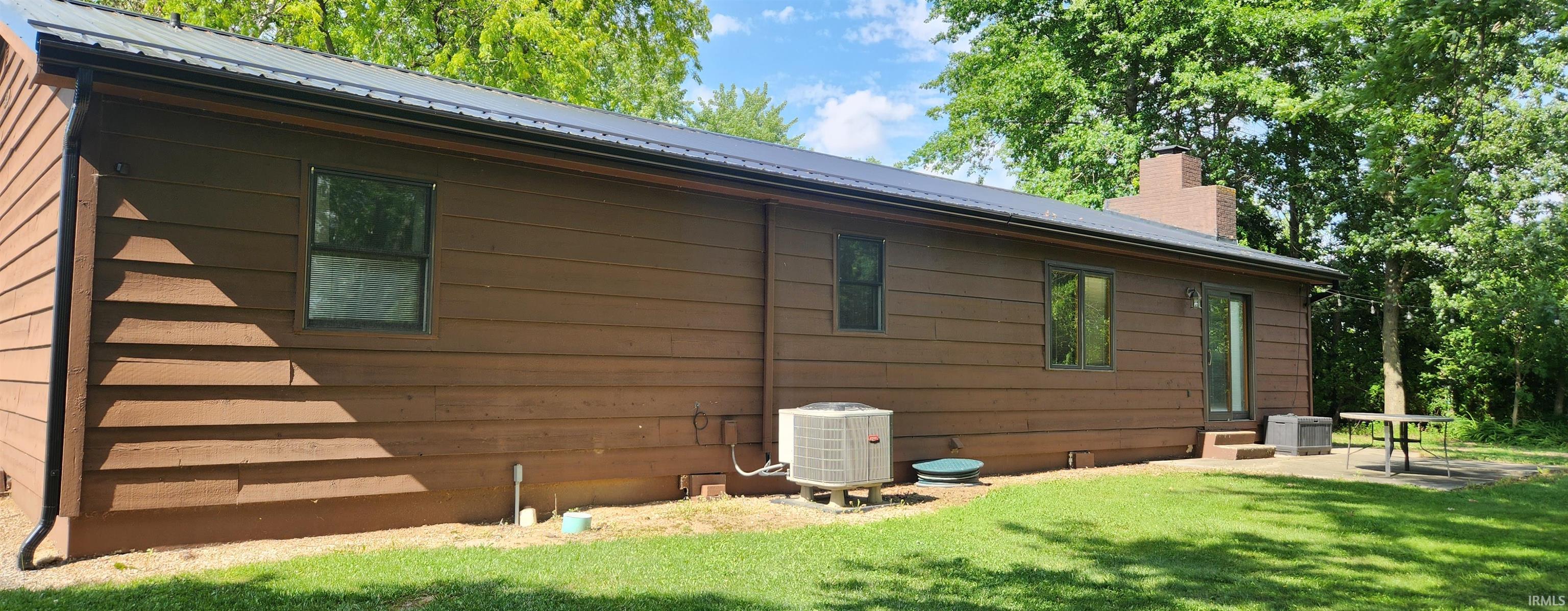 2072 East 800 North Decatur, IN 46733 - Photo 17 of 25
