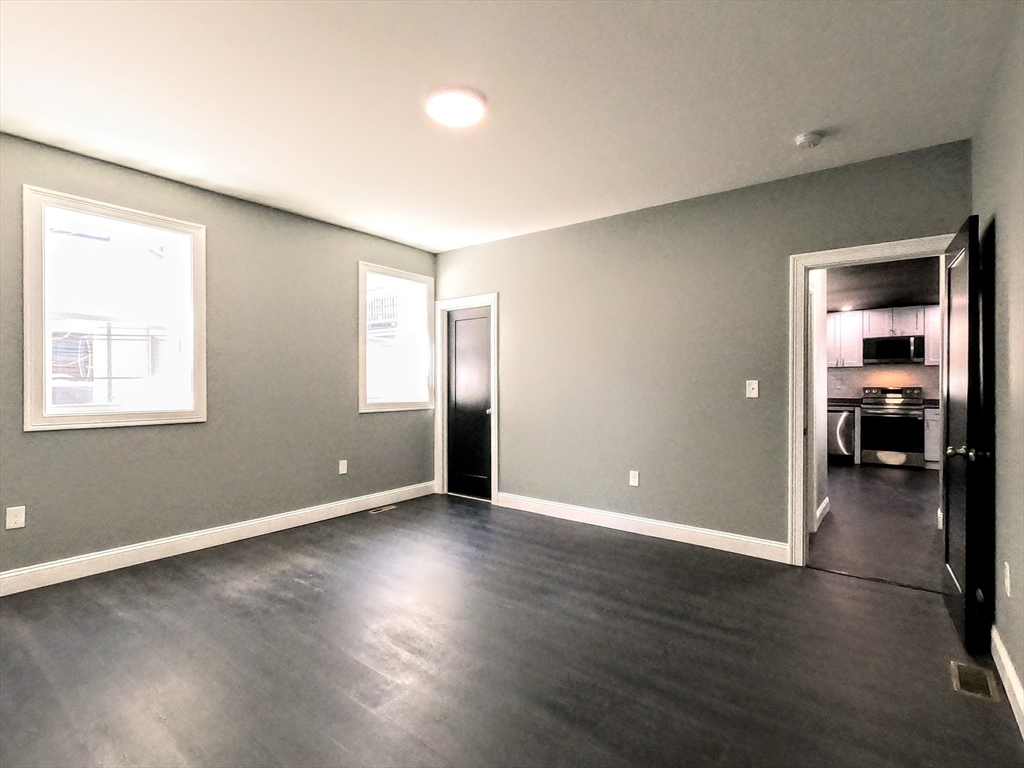 2 Sunnyside Street, Unit 1 Boston, MA 02130 - Photo 12 of 31
