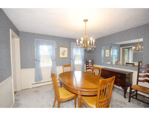 11 Taylor Road Acton, MA 01720 - Photo 4 of 24 Gallery Image 4