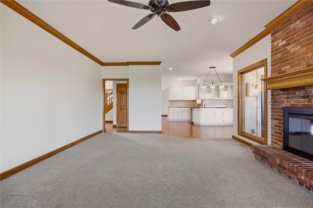 856 East 1150th Road Lawrence, KS 66047 - Photo 22 of 70 Gallery Image 22