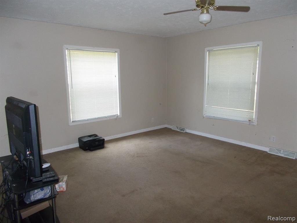 3026 Chambers Road Caro, MI 48723 - Photo 12 of 14