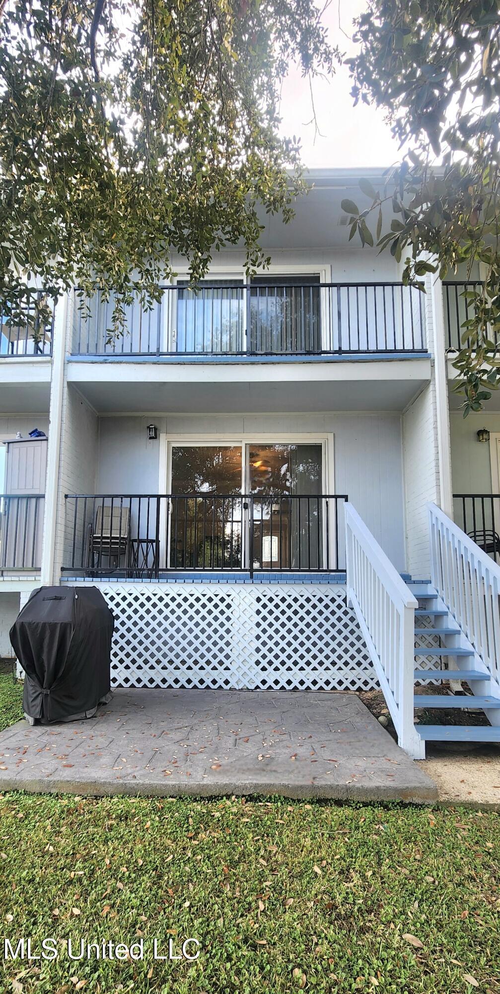 3230 Cumberland Road, Unit 72 Ocean Springs, MS 39564 - Photo 4 of 50 20251122_143558