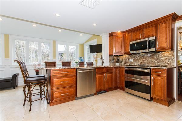11 Tanglewood Road Needham, MA 02494 - Photo 6 of 29