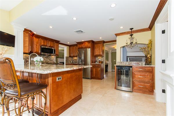 11 Tanglewood Road Needham, MA 02494 - Photo 8 of 29