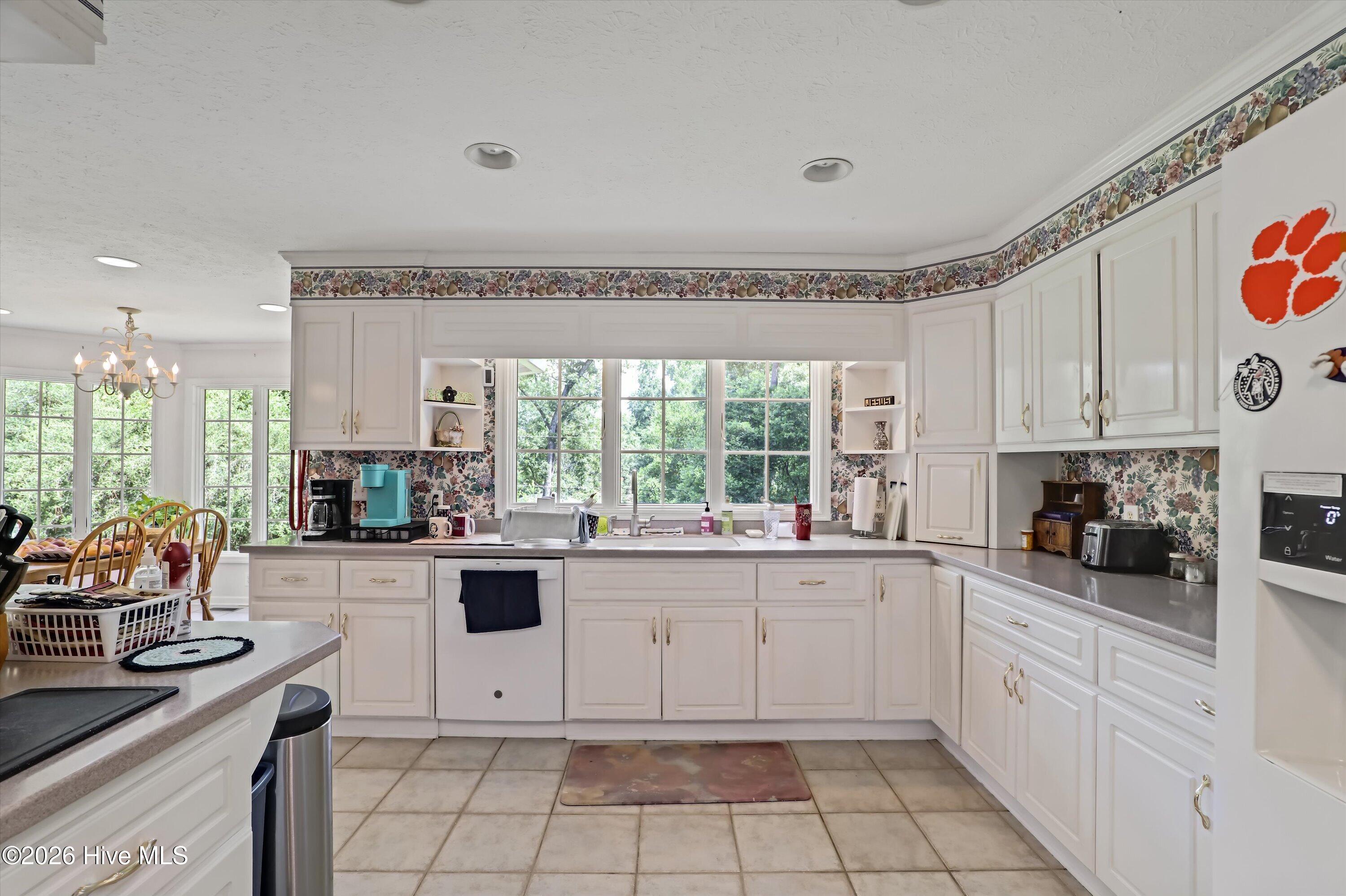 1334 Evans Road Aiken, SC 29803 - Photo 17 of 58