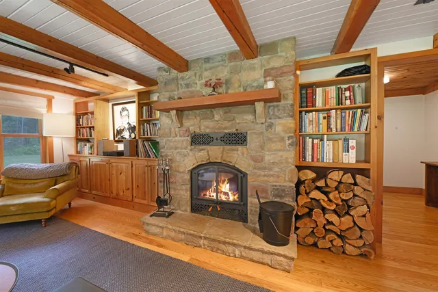 $1,200,000 | 420 Steendom Lane, Lyndonville, VT 05851