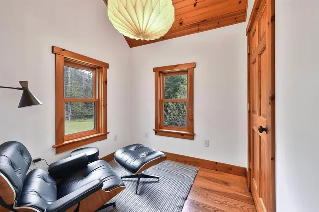 $1,200,000 | 420 Steendom Lane, Lyndonville, VT 05851