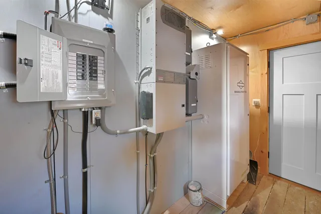 $1,200,000 | 420 Steendom Lane, Lyndonville, VT 05851