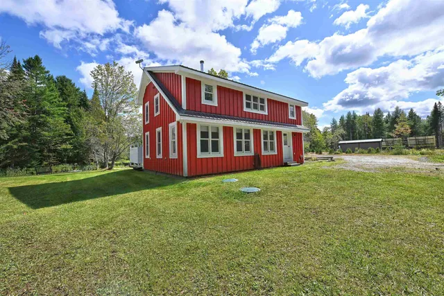 $1,200,000 | 420 Steendom Lane, Lyndonville, VT 05851