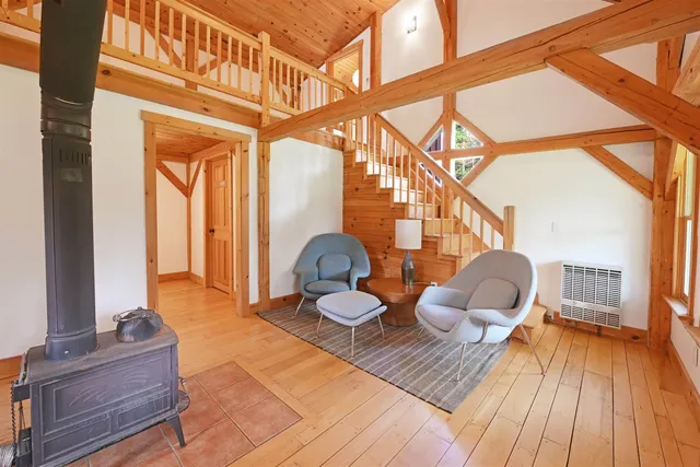 $1,200,000 | 420 Steendom Lane, Lyndonville, VT 05851