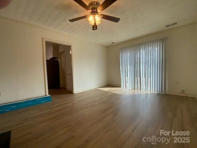 $1,895 | 2106 Wellwood Circle, Charlotte, NC 28212