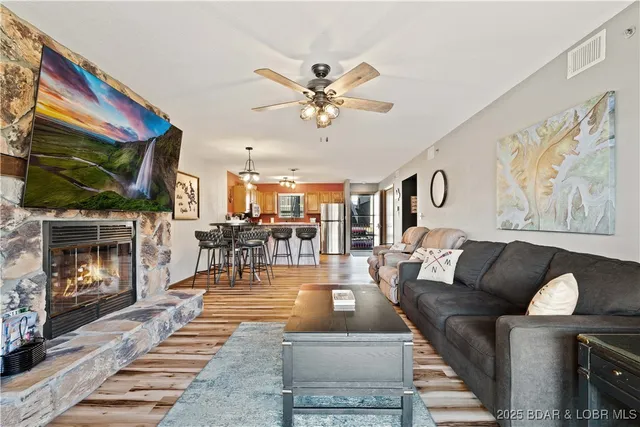 $335,000 | 611 Lazy Days Road, Unit D7, Osage Beach, MO 65065