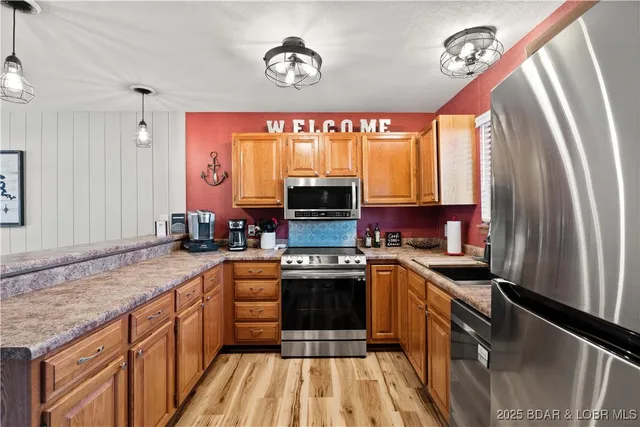 $335,000 | 611 Lazy Days Road, Unit D7, Osage Beach, MO 65065