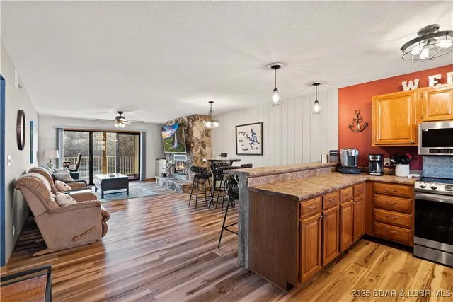 $335,000 | 611 Lazy Days Road, Unit D7, Osage Beach, MO 65065