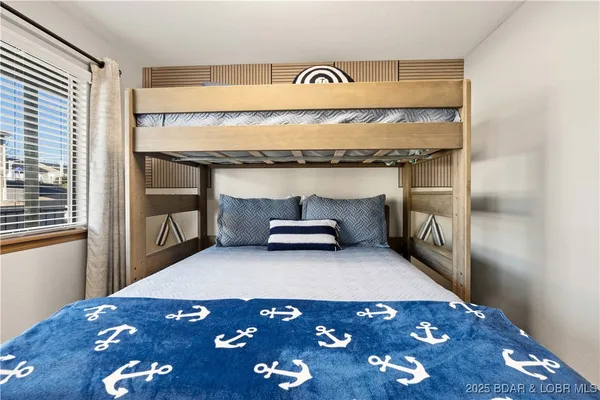 $295,000 | 611 Lazy Days Road, Unit D7, Osage Beach, MO 65065