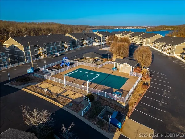 $295,000 | 611 Lazy Days Road, Unit D7, Osage Beach, MO 65065