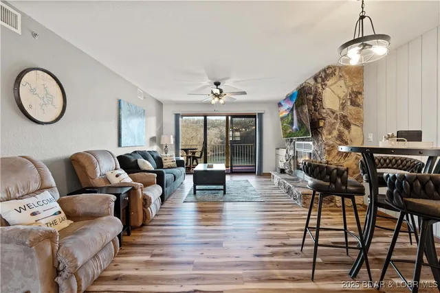 $335,000 | 611 Lazy Days Road, Unit D7, Osage Beach, MO 65065