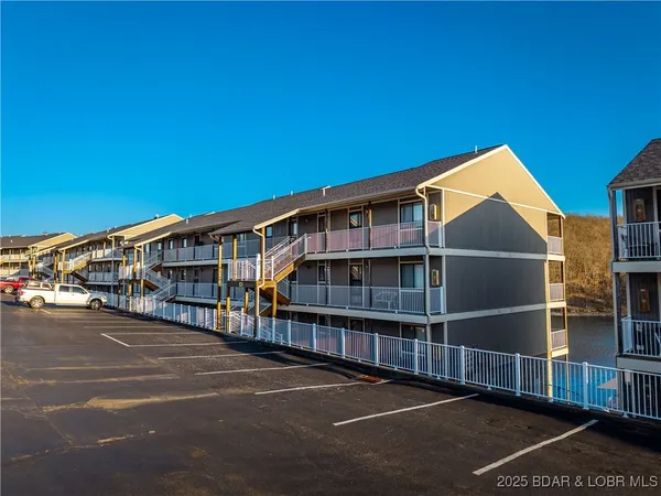 $295,000 | 611 Lazy Days Road, Unit D7, Osage Beach, MO 65065