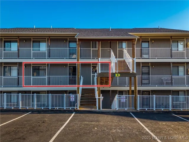 $335,000 | 611 Lazy Days Road, Unit D7, Osage Beach, MO 65065