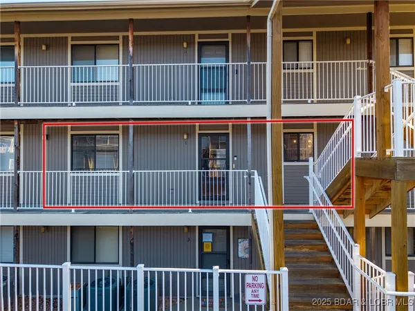 $295,000 | 611 Lazy Days Road, Unit D7, Osage Beach, MO 65065