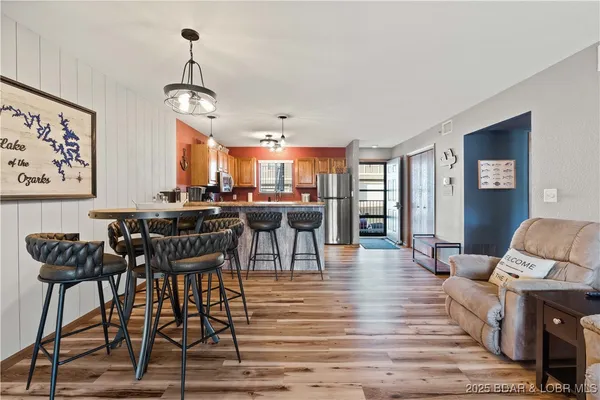 $295,000 | 611 Lazy Days Road, Unit D7, Osage Beach, MO 65065